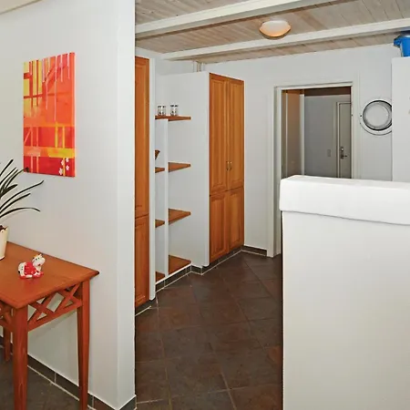 5 Bedroom Stunning Home In Stakroge Ferienhaus Stakroge